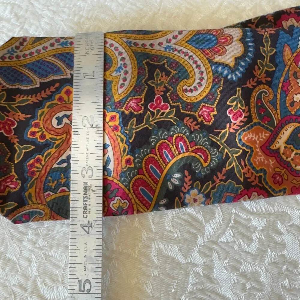 Vintage Smithsonian 100% Silk Neck Tie Red and Blue Paisley Pattern 1990’s